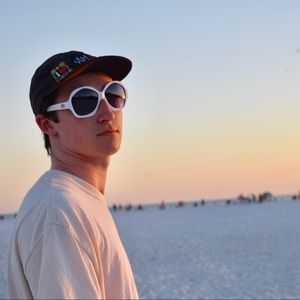 Meet your Posher, Chris